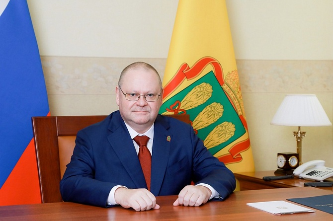 Поздравление О.В. Мельниченко с Днем энергетика. 
