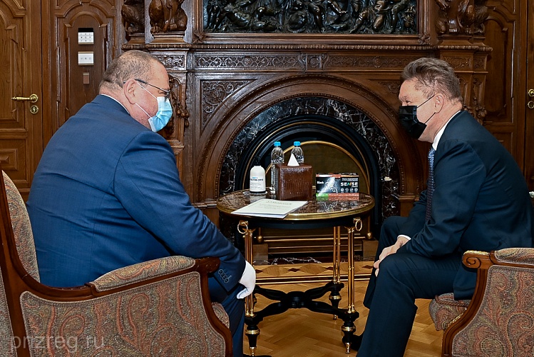 Олег Мельниченко встретился с председателем правления ПАО «Газпром» Алексеем Миллером